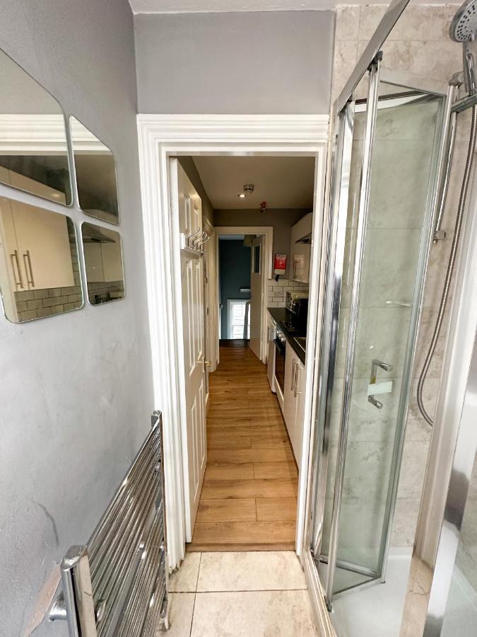 لندن Number 27 Guesthouse المظهر الخارجي الصورة